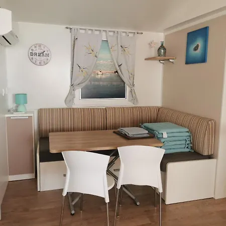 Semesterbostad Adriatik Escape